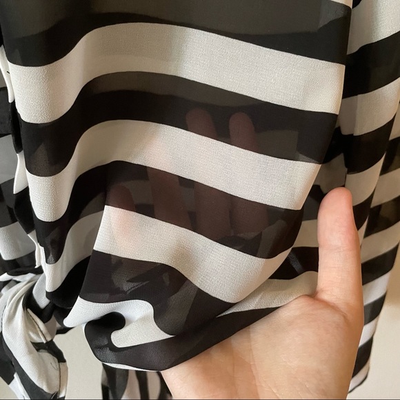 Dots Sheer Striped Front Tie Top - Picture 6 of 9